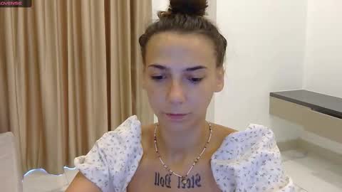 annabishop online show from October 31, 12:55 am