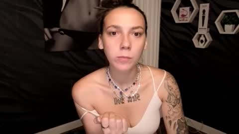 annabishop online show from October 6, 1:34 am