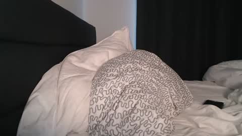 Anna online show from February 15, 6:50 pm