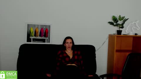 Anna online show from November 6, 12:30 pm