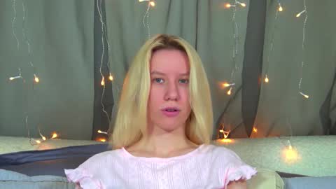 Anna online show from November 30, 6:20 am