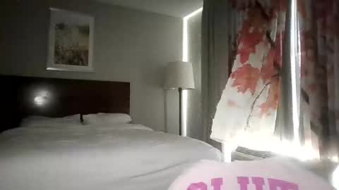 AnnaMarrie online show from April 18, 7:58 pm