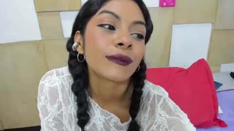 Anna online show from November 1, 8:19 pm