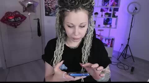 Anna online show from October 10, 6:14 pm