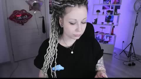 Anna online show from October 4, 4:38 pm