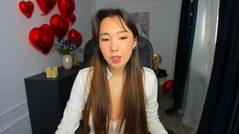 Anna online show from February 9, 11:14 am