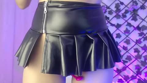 Anne  online show from March 11, 7:57 am