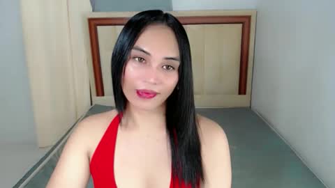 SWEET ANNE online show from December 4, 8:25 am