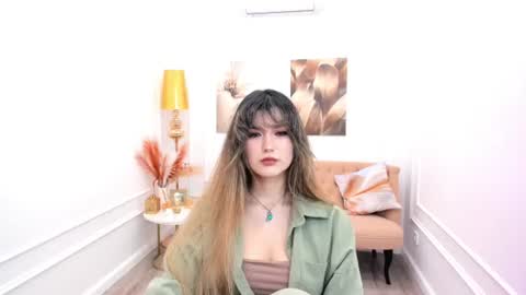 annetli online show from June 24, 7:10 pm