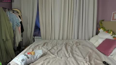 annette_nelsone online show from May 6, 12:38 am