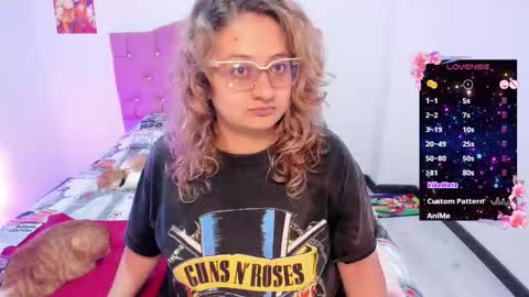 Ana Bolena independent model online show from October 29, 9:15 pm