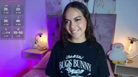 Annie Bonnie   online show from June 2, 12:07 pm