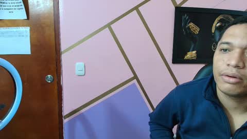 Annie lii online show from November 8, 12:41 pm