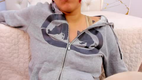 annie online show from April 2, 3:47 am