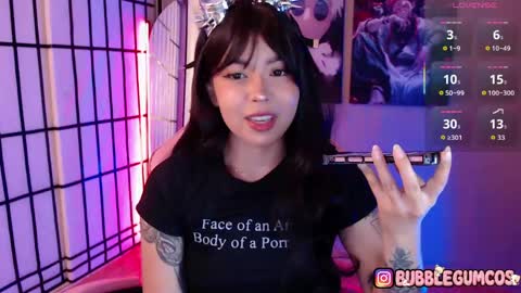 Annie  online show from June 4, 9:32 pm
