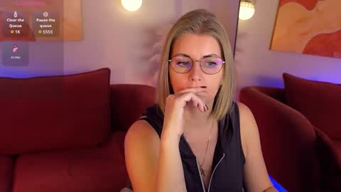 Annie online show from January 19, 6:01 am