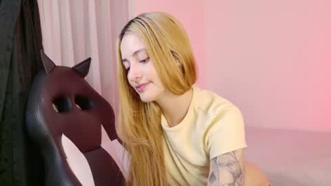 Annie online show from June 23, 1:13 am