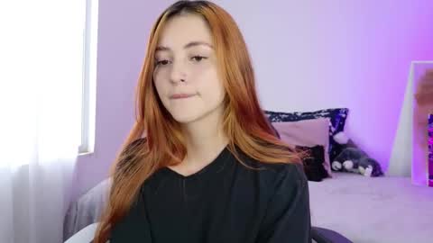 Annie online show from March 6, 10:20 pm