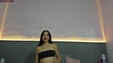 Annie Parker online show from June 6, 12:33 pm