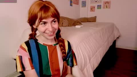 annietinky online show from November 22, 2:10 am