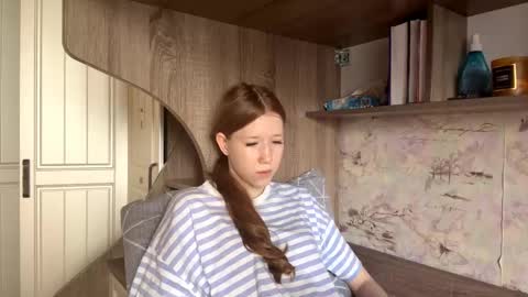 Kira online show from March 21, 8:19 am