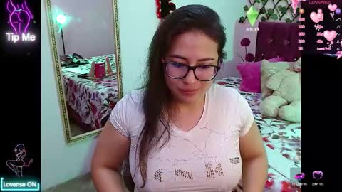 anny___cute online show from March 21, 12:05 am