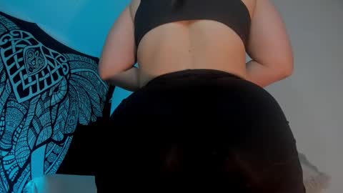 Hello  Open Pvt  Moans from lovense  Tell me  Fav 14 34 69  Especial level 34 online show from February 6, 11:07 pm