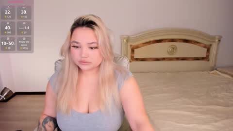 Anna online show from October 20, 4:45 pm