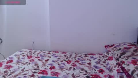 Anny  online show from February 14, 4:37 am