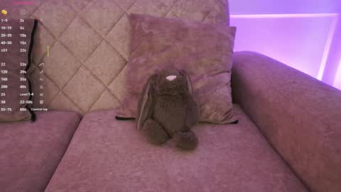 Ana online show from February 18, 12:38 pm