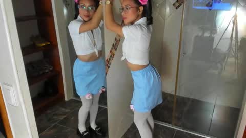 LittleSunny  My schedule 1400 - 2200 GMT -5 online show from December 21, 2:51 am