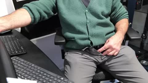 D online show from October 11, 3:48 pm