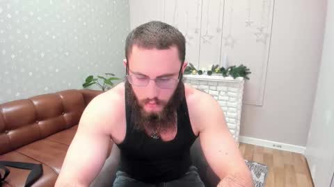 Ant online show from February 4, 3:05 pm