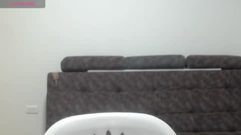 Anthonela Queen online show from February 15, 11:31 am