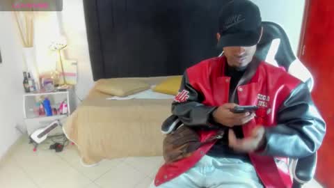       online show from March 1, 1:10 am