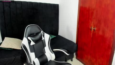       online show from December 20, 12:39 am