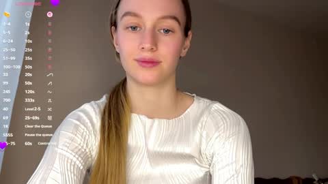 Viktoria online show from May 10, 4:24 pm