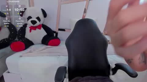 Antonella Moon 7 online show from March 3, 7:26 am