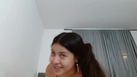 Snapshot of antonellacute6918 chatting on September 19, 2:16 am antonellacute6918 online show from September 19, 2:16 am