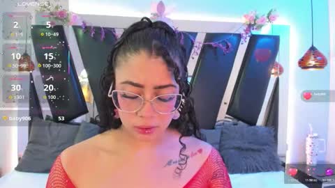 A N T O N E L L E  online show from January 16, 12:03 pm