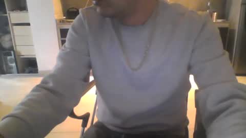 antoniorios33 online show from April 28, 11:25 am