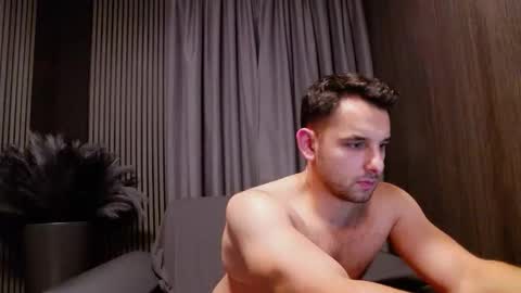 HI My name is Antonio online show from December 22, 8:48 pm