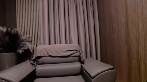 HI My name is Antonio online show from March 3, 7:54 pm