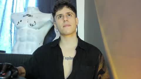 antonnello_ online show from September 18, 8:57 pm