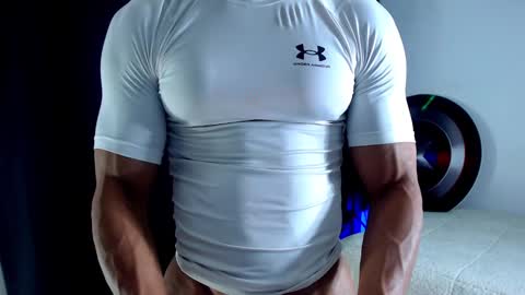 Instagram miguelangel1802  online show from September 27, 4:54 am