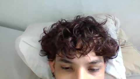 AnuarDHM online show from November 8, 6:00 pm