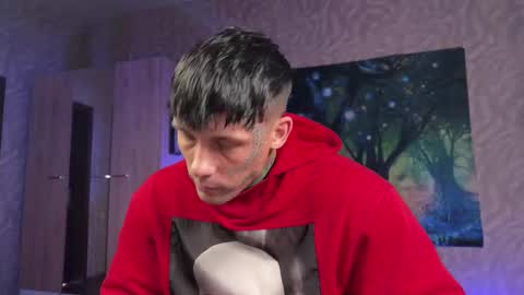 Tom online show from February 8, 7:56 am