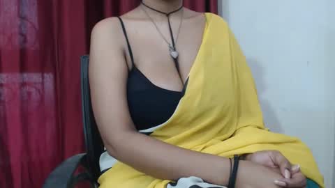 anya kapoor no face online show from April 9, 11:05 am