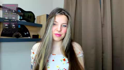 Anya online show from October 12, 5:04 pm