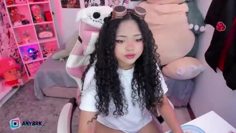 Any online show from November 3, 3:29 am